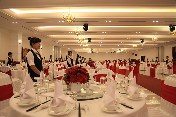 WEDDING17.JPG